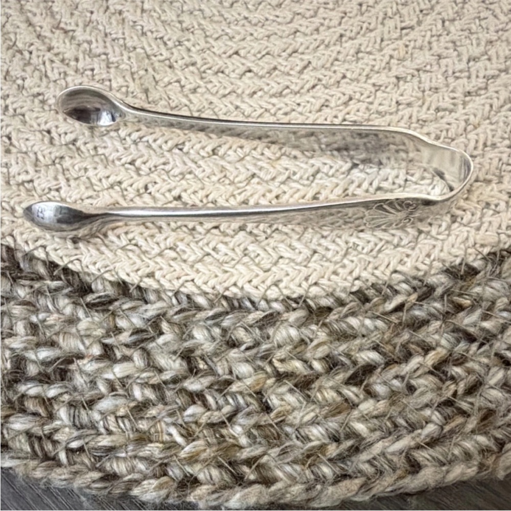Georgian House Al Silver Sugar Tongs Made in England Antique
Collectible Elegant
